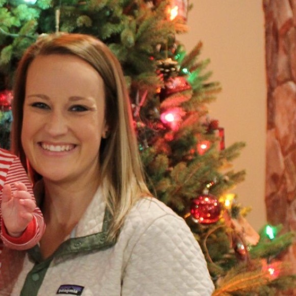 Meet your Posher, Julie - Picture 1 of 1